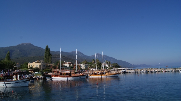 Yat Limanı Bilmecesi